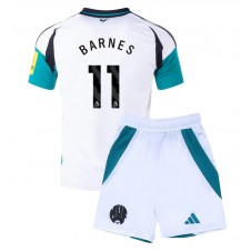 Newcastle United Harvey Barnes #11 Tredjeställ Barn 2024-25 Korta ärmar (+ Korta byxor)